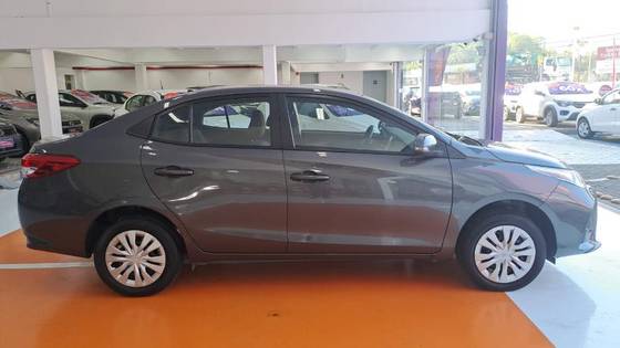 TOYOTA YARIS 1.5 16V FLEX XL MULTIDRIVE